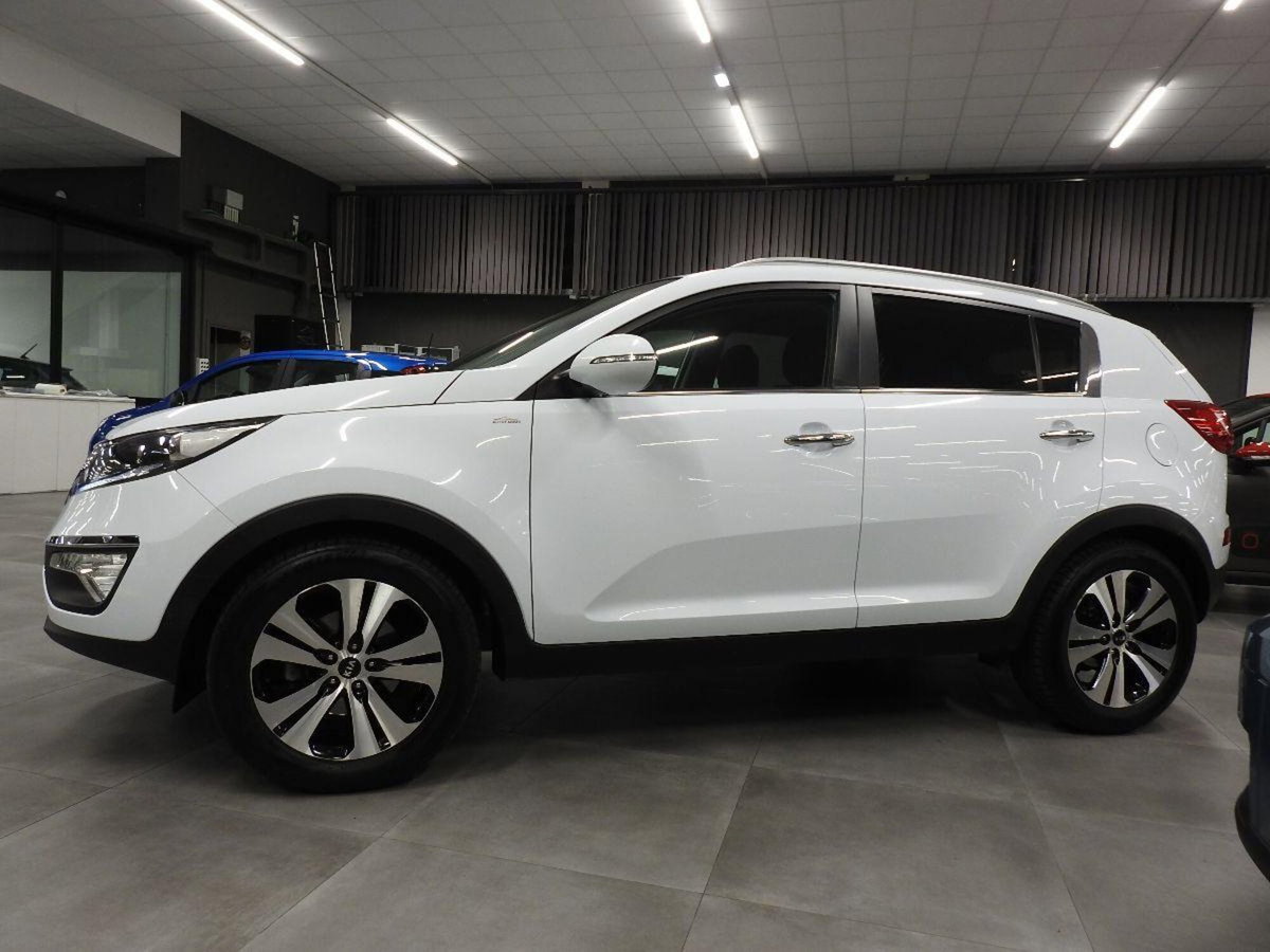 Kia Sportage 1.7 CRDI VGT 2WD Active (2)