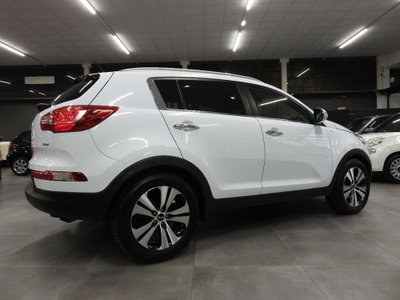 Kia Sportage 1.7 CRDI VGT 2WD Active (6)