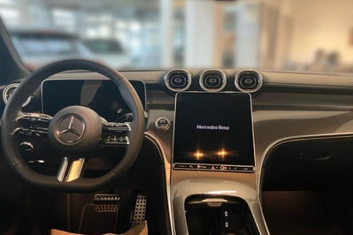 Mercedes-Benz GLC SUV 220 d 4Matic Premium Plus (4)