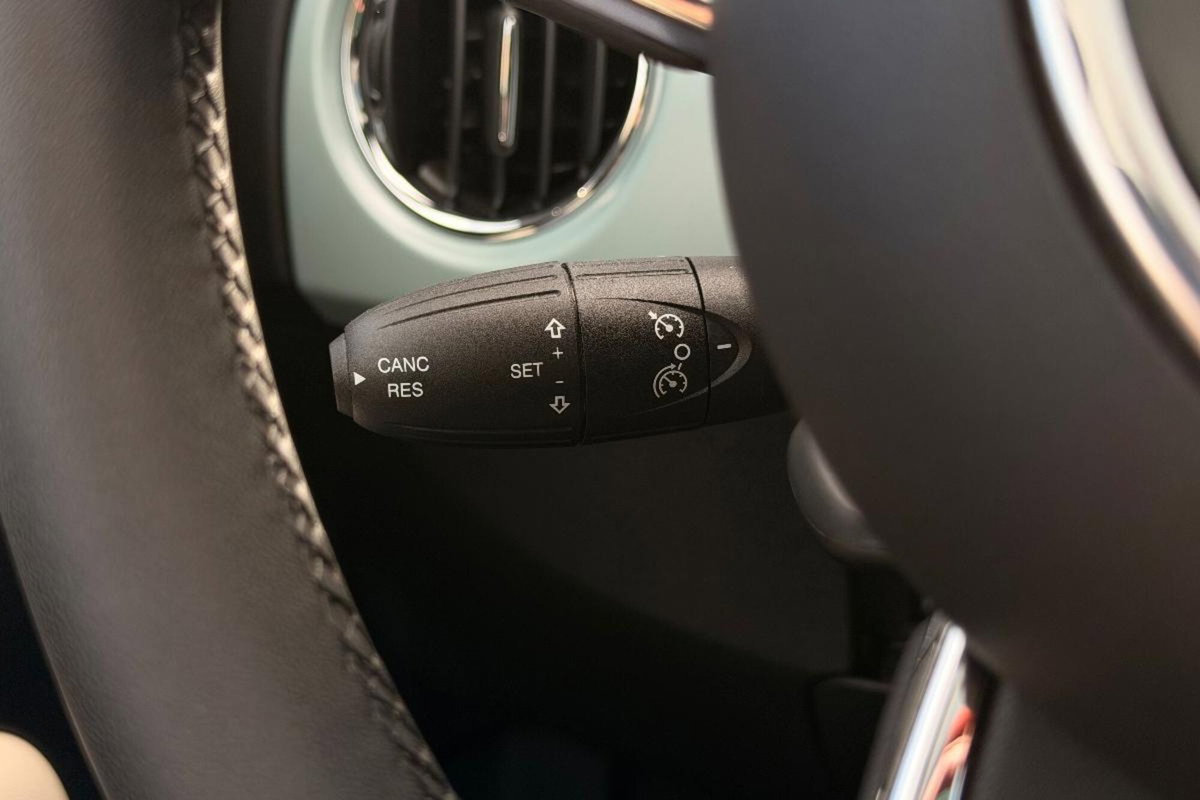 Fiat 500 1.0 Hybrid Dolcevita (11)