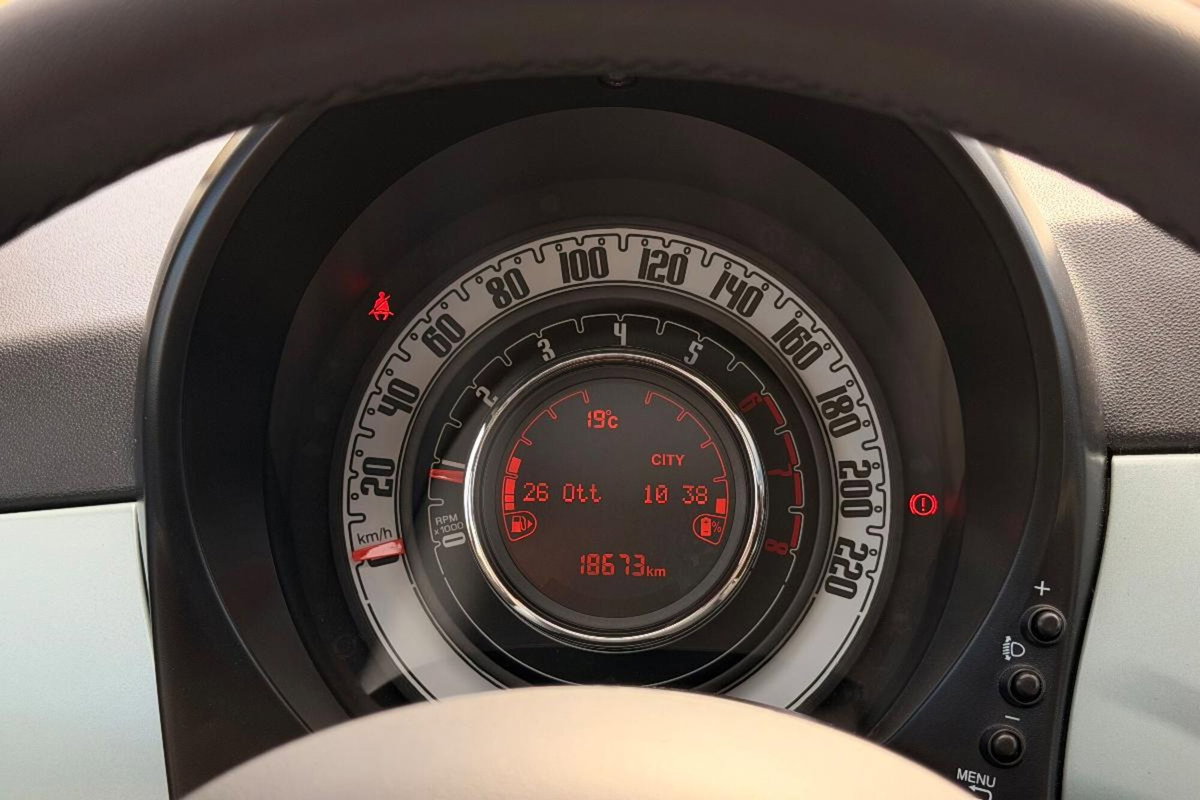Fiat 500 1.0 Hybrid Dolcevita (7)