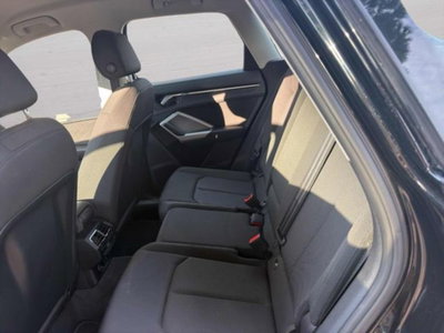 Audi Q3 35 TDI quattro S tronic Business (10)