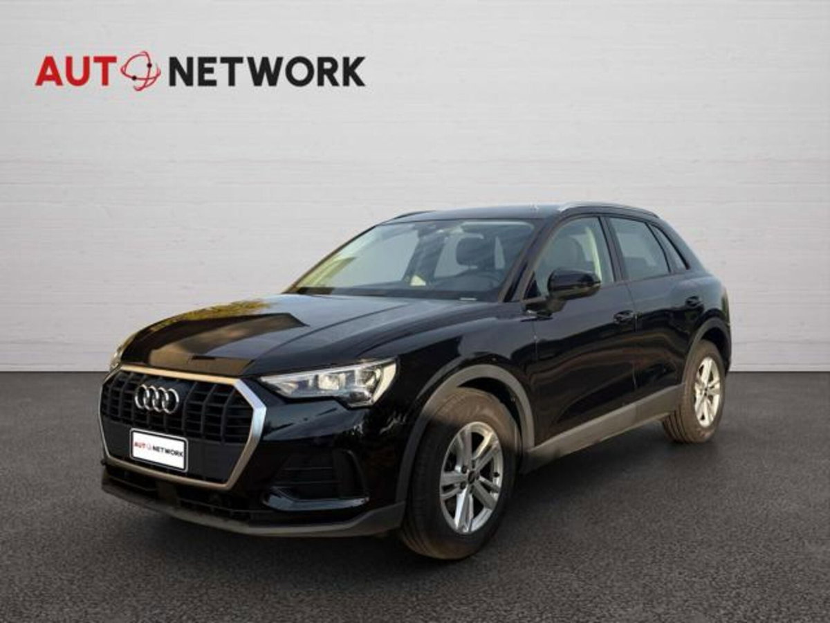 Audi Q3 35 TDI quattro S tronic Business (4)