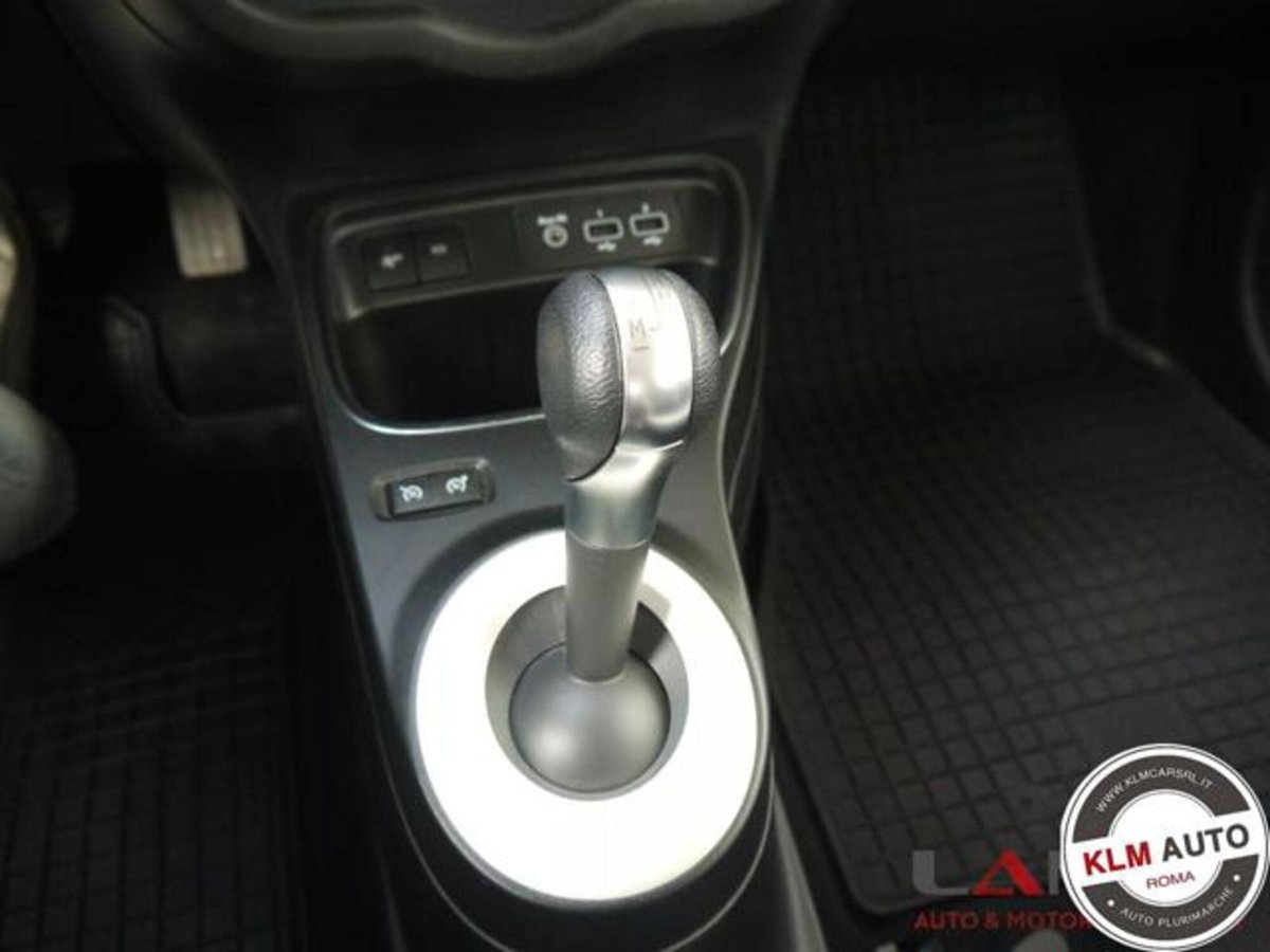Renault Twingo TCe 95 CV Intens (9)