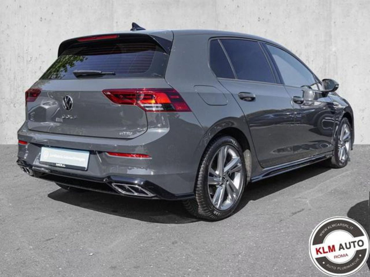 Volkswagen Golf 1.5 eTSI 130 CV EVO ACT DSG R-Line (3)
