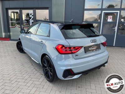 Audi A1 Sportback 30 TFSI S line edition (2)