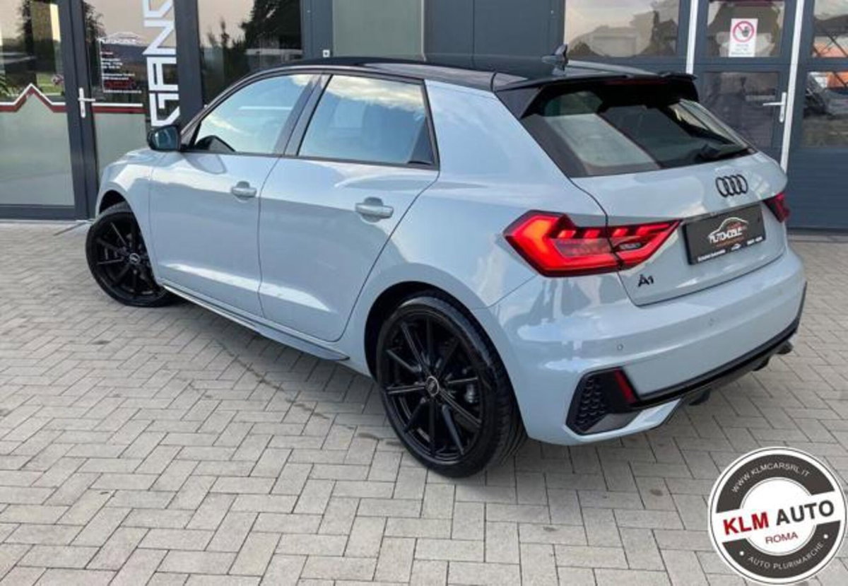 Audi A1 Sportback 30 TFSI S line edition (4)