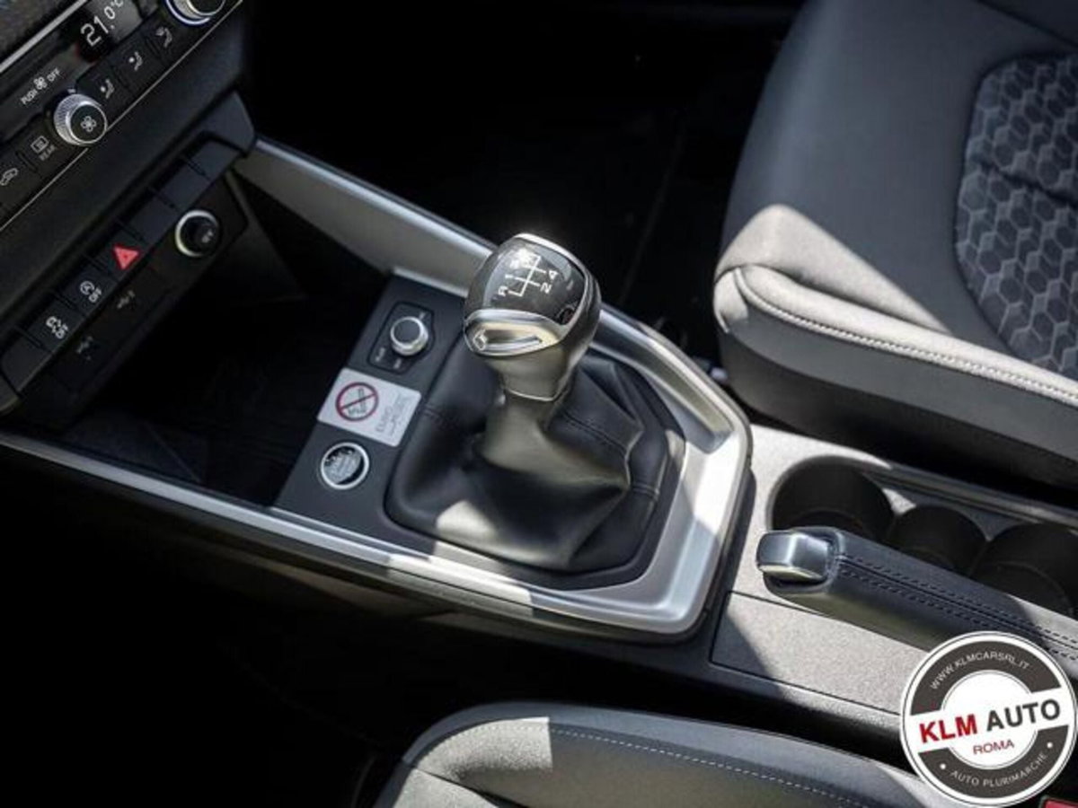 Audi A1 Sportback 30 TFSI Identity Black (5)