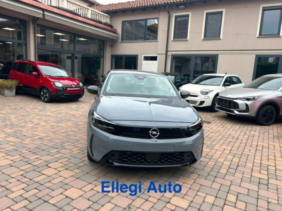Opel Corsa 1.2 100 CV Edition (3)