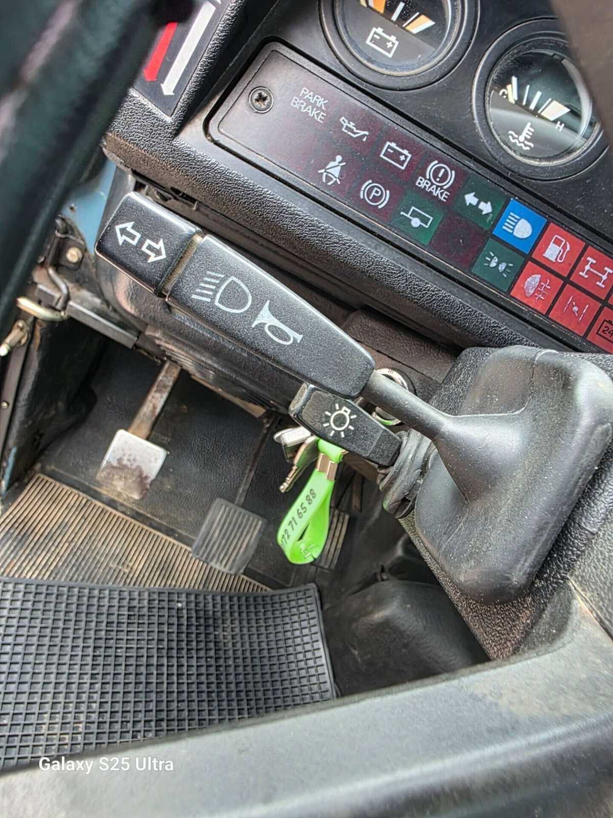 Land Rover Defender 90 2.5 Td5 Station Wagon County (5)