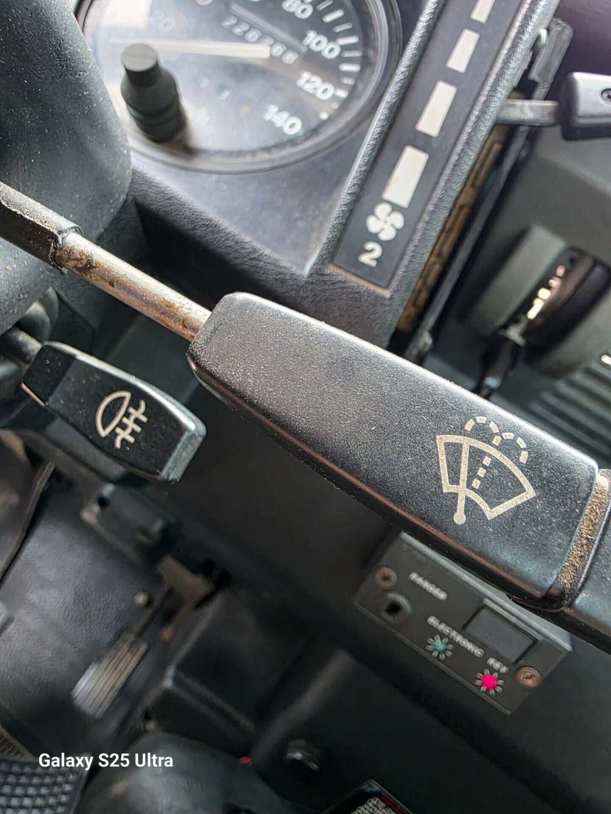 Land Rover Defender 90 2.5 Td5 Station Wagon County (6)