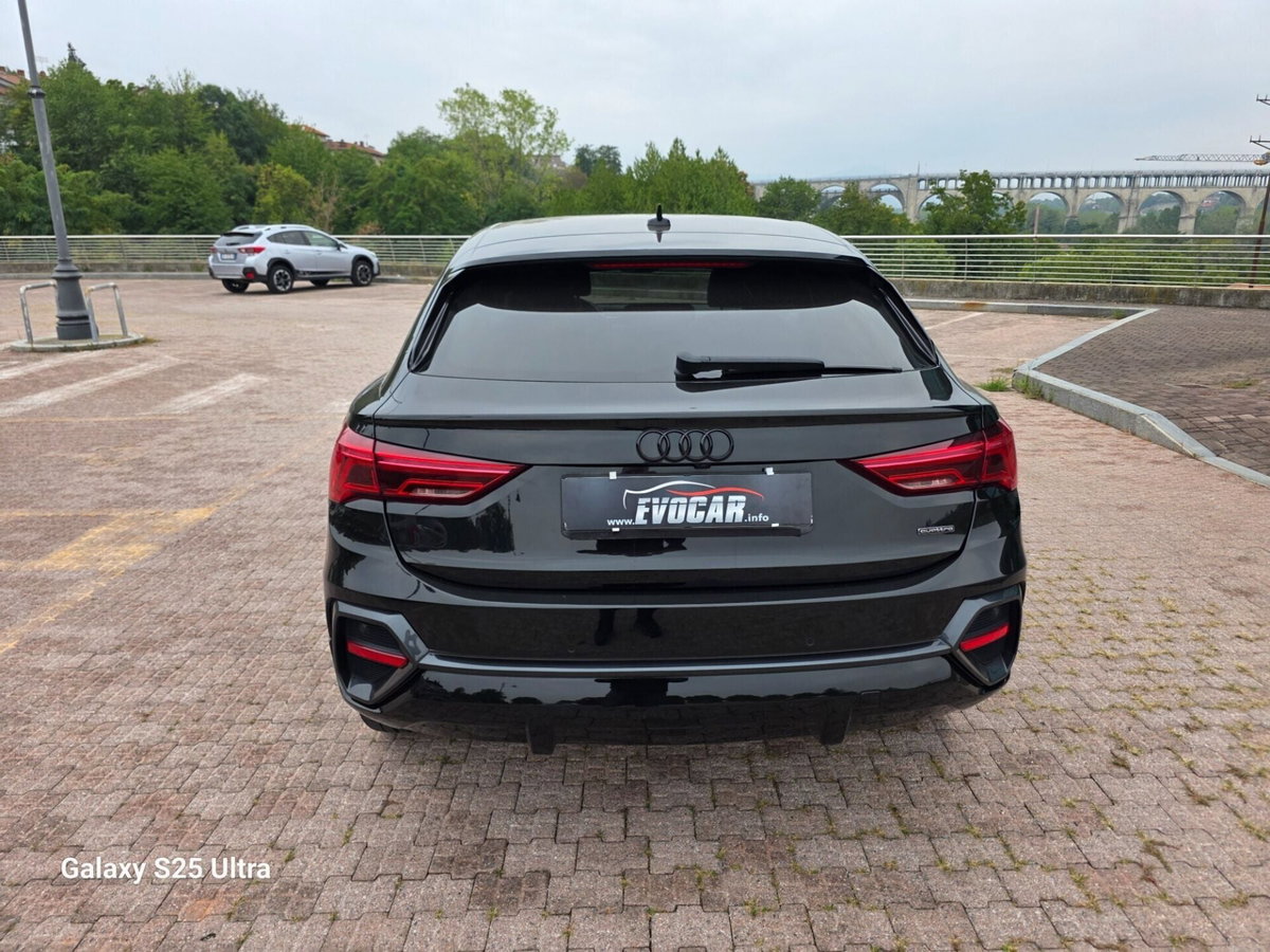 Audi Q3 45 TFSI quattro S tronic Business Advanced (20)