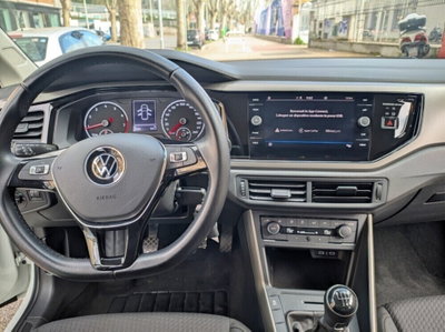 Volkswagen Polo 1.0 EVO (11)
