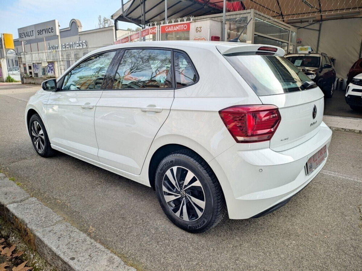 Volkswagen Polo 1.0 EVO (5)