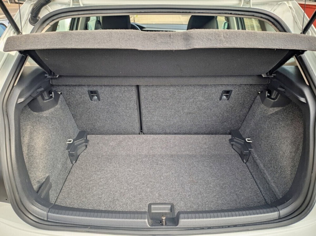Volkswagen Polo 1.0 EVO (6)