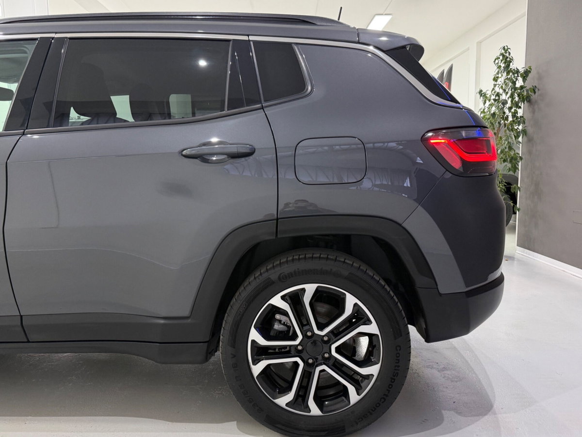Jeep Compass 1.3 T4 190CV PHEV AT6 4xe Limited (9)