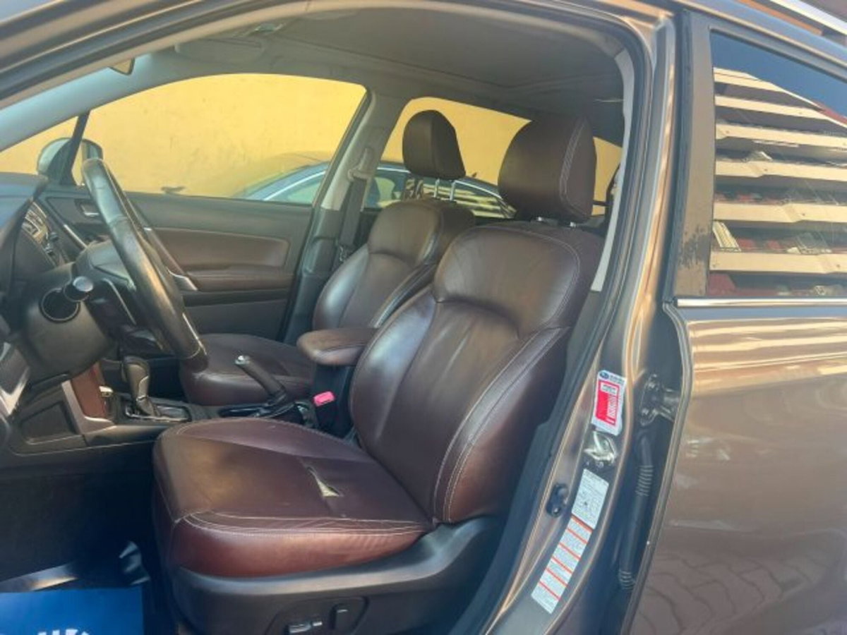 Subaru Forester 2.0i Style (7)