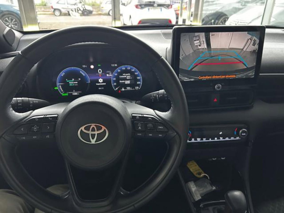 Toyota Yaris Cross 1.5 Hybrid 5p. E-CVT Lounge (9)