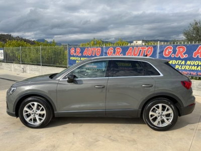Audi Q3 35 TDI Business (7)