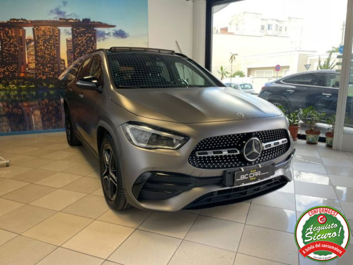 Mercedes-Benz GLA SUV 180 d Automatic Premium (3)