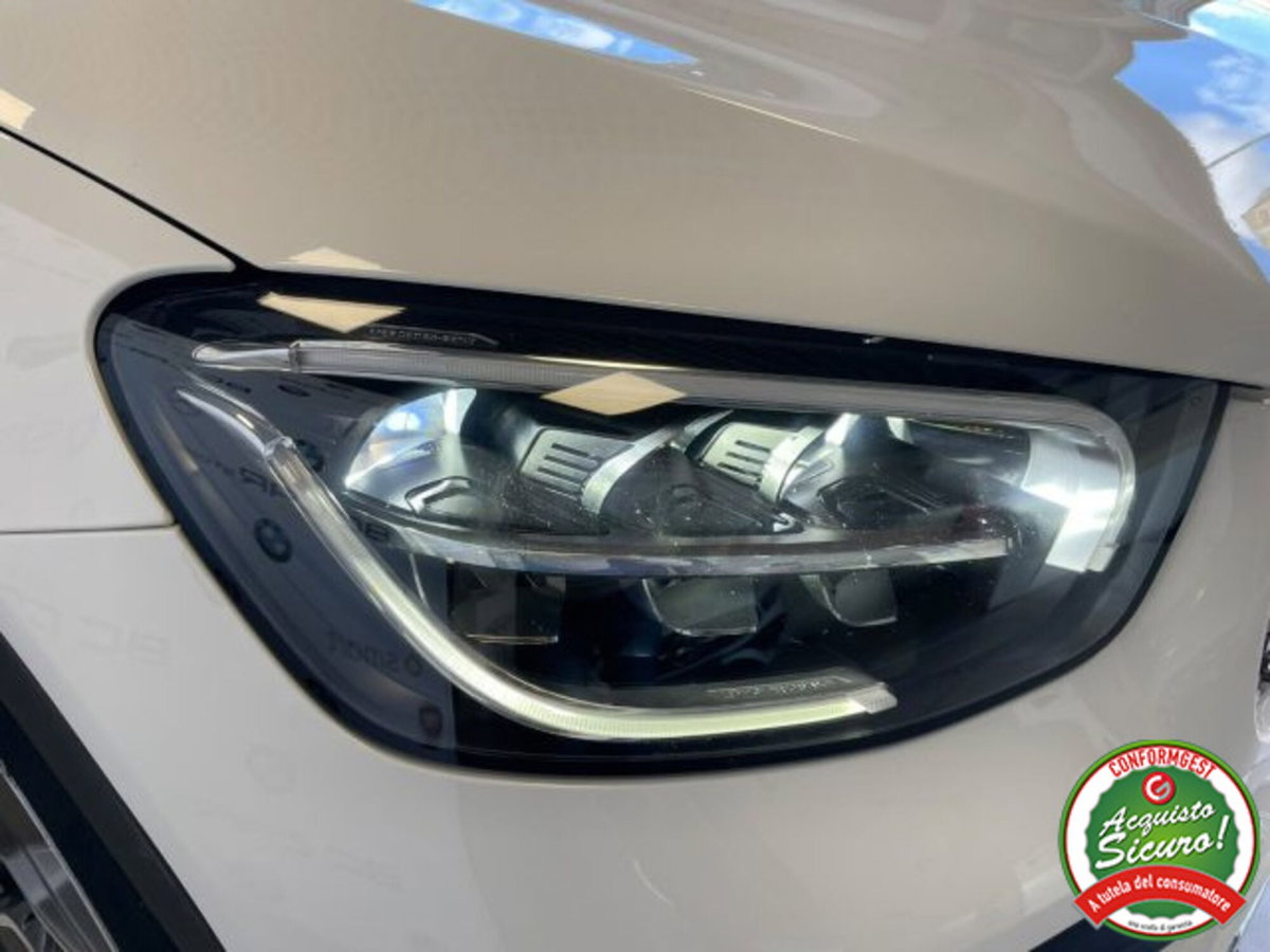 Mercedes-Benz GLC SUV 220 d 4Matic Premium (20)