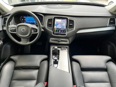 Volvo XC90 T8 Recharge AWD Plug-in Hybrid aut. 7 posti R-design (6)
