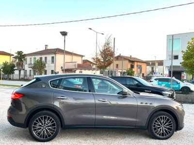 Maserati Levante Levante V6 Diesel AWD (14)