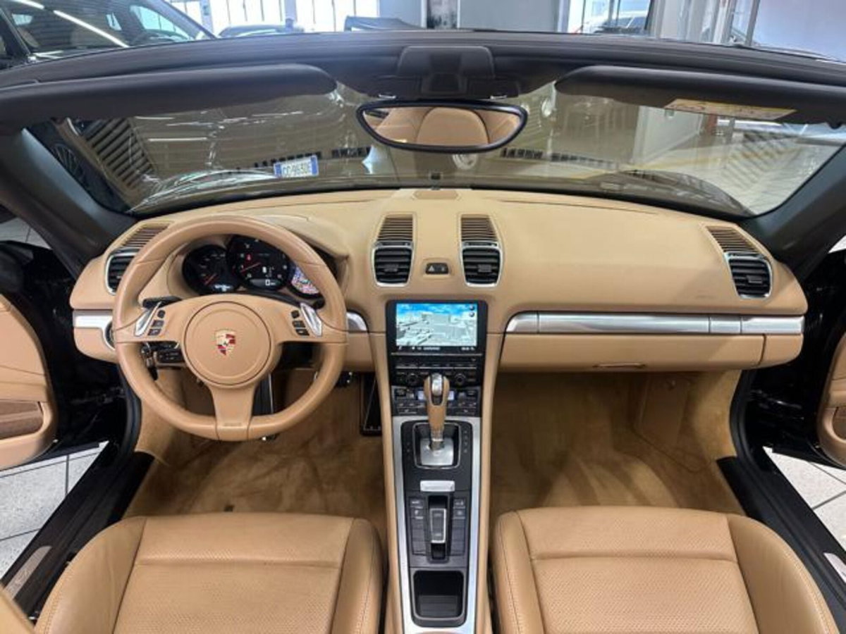 Porsche Boxster 2.7 (7)
