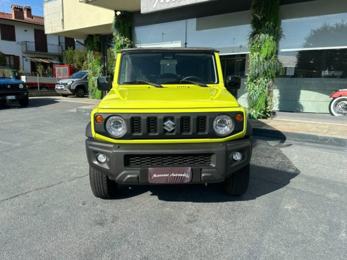 Suzuki Jimny 1.5 5MT Top (2)