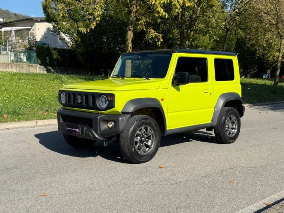 Suzuki Jimny 1.5 5MT Top (20)