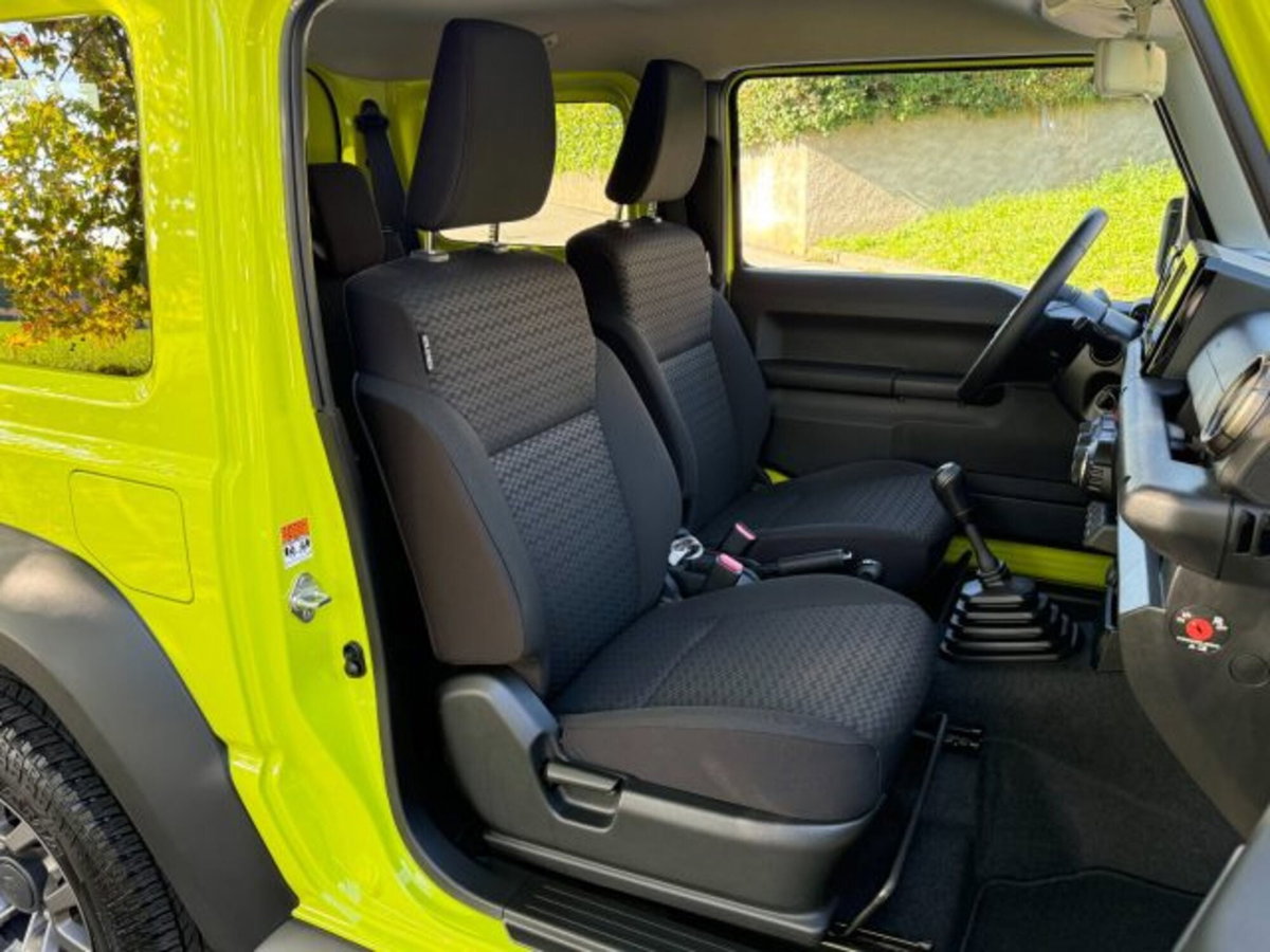 Suzuki Jimny 1.5 5MT Top (7)