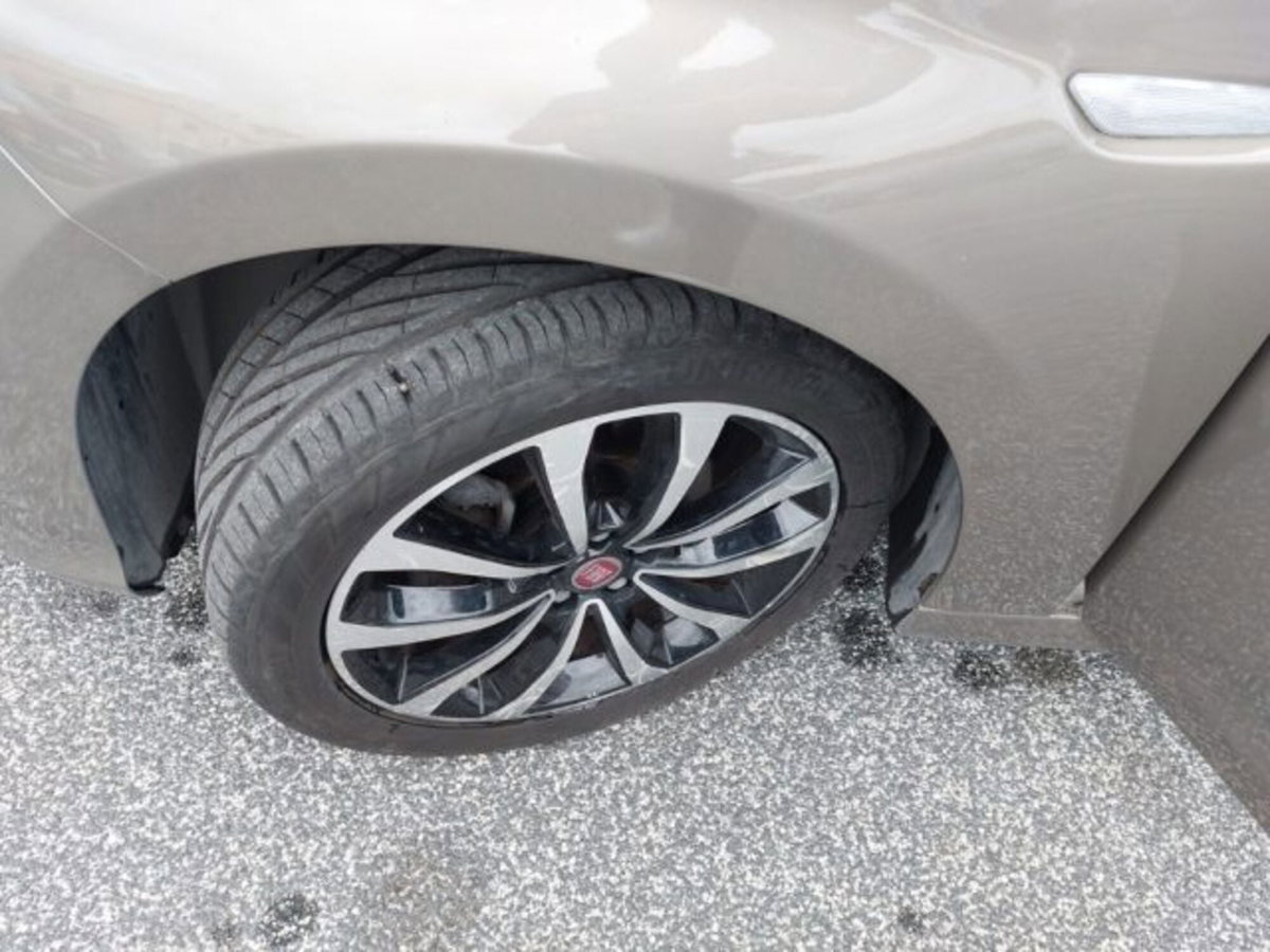 Fiat Tipo Station Wagon Tipo 1.3 Mjt S&S SW Lounge (11)