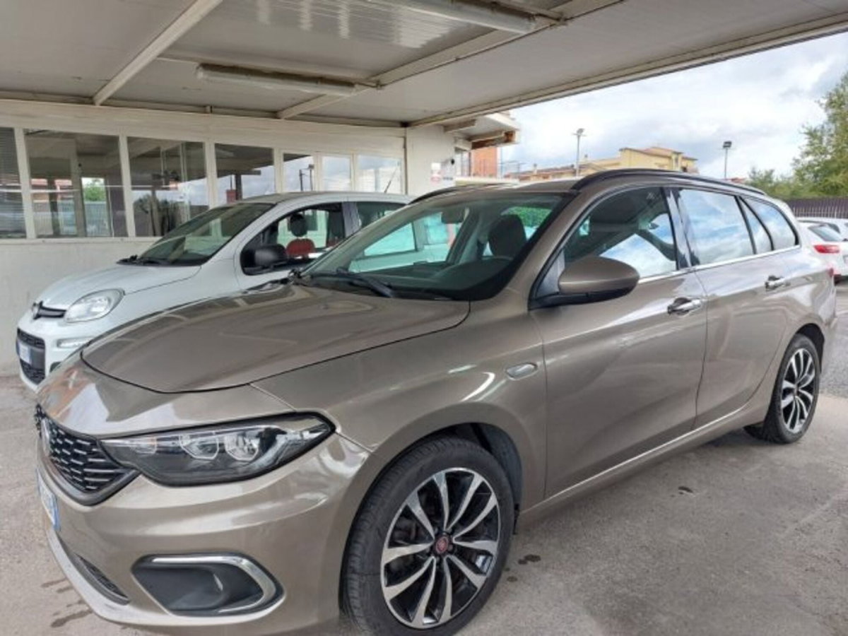 Fiat Tipo Station Wagon Tipo 1.3 Mjt S&S SW Lounge (3)