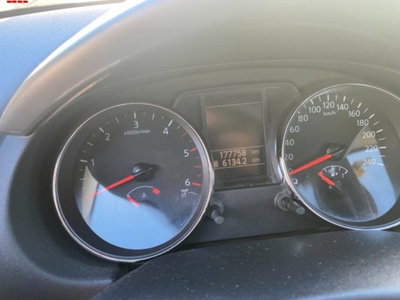 Nissan Qashqai 2.0 dCi DPF n-tec (8)