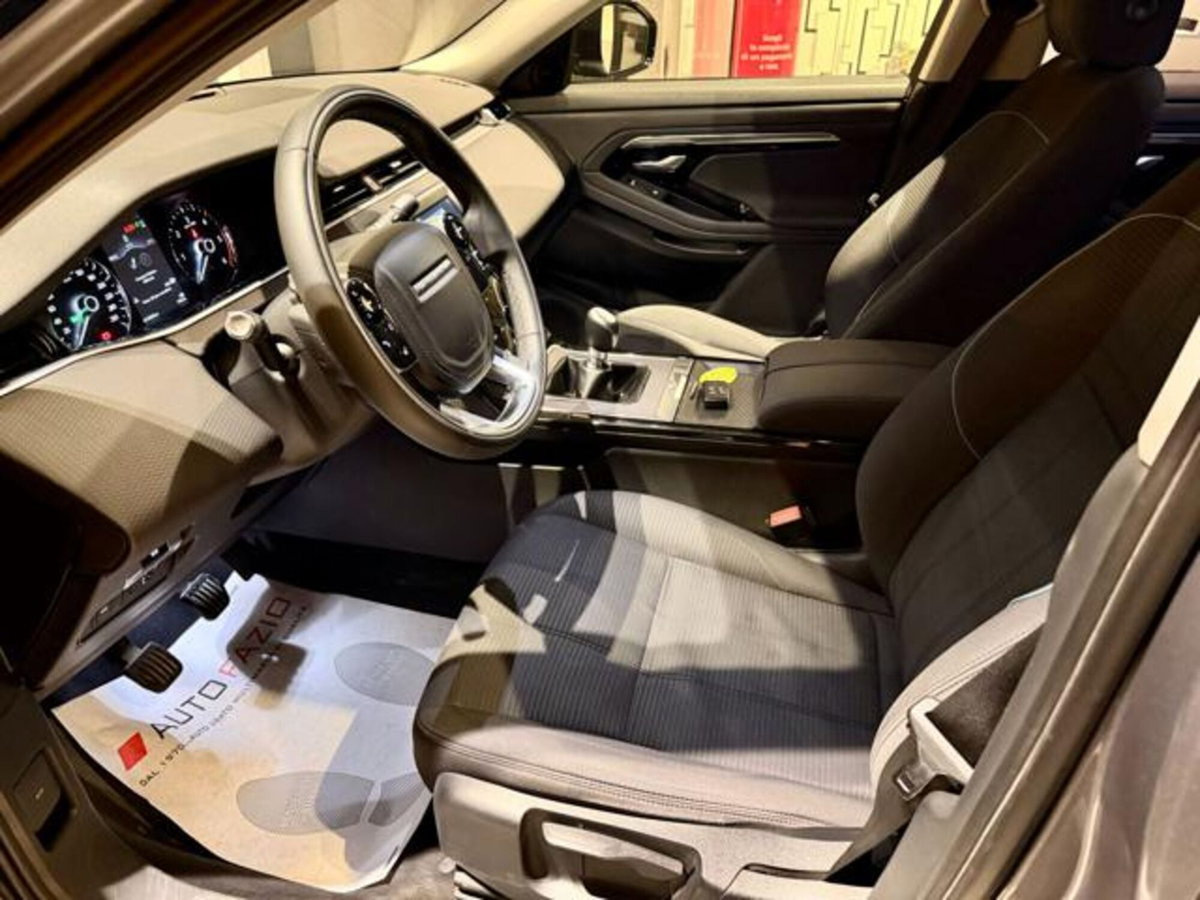 Land Rover Range Rover Evoque 2.0D I4 150CV AWD Business Edition (5)