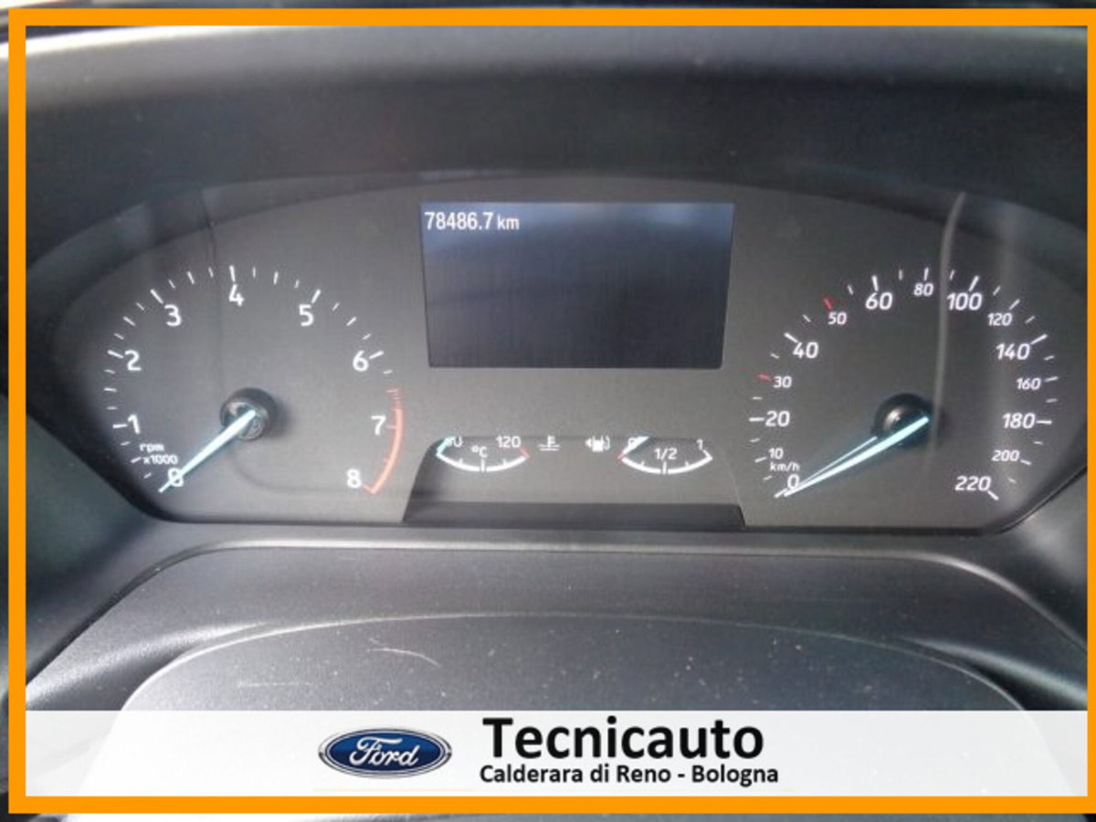 Ford Fiesta 1.1 75 CV 5 porte Titanium (14)
