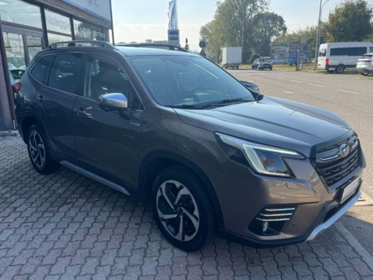 Subaru Forester 2.0 e-Boxer MHEV CVT Lineartronic Premium (2)