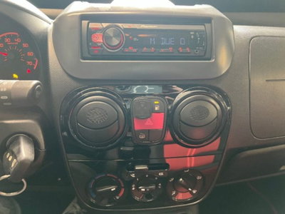 Fiat Qubo 1.4 8V 77 CV Dynamic Natural Power (11)