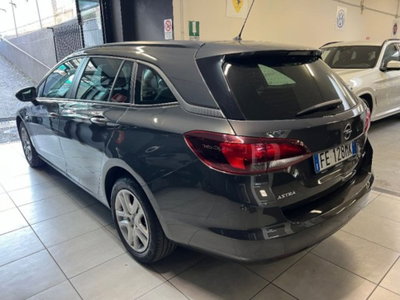 Opel Astra Station Wagon 1.4 100CV Sports Cosmo (4)
