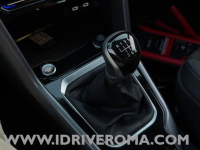 Volkswagen T-Roc 1.0 TSI Style (17)