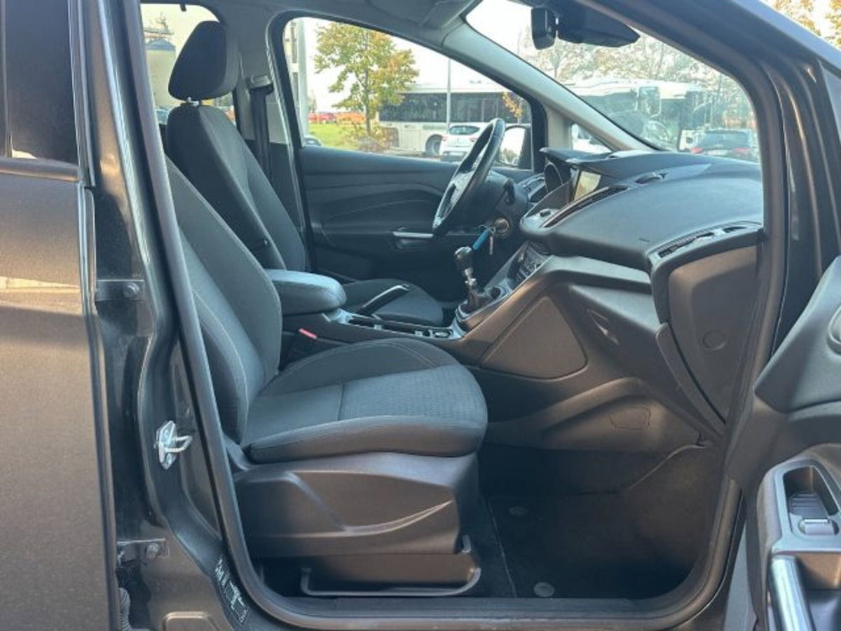 Ford C-Max 1.5 TDCi 120CV Start&Stop Business N1 (14)