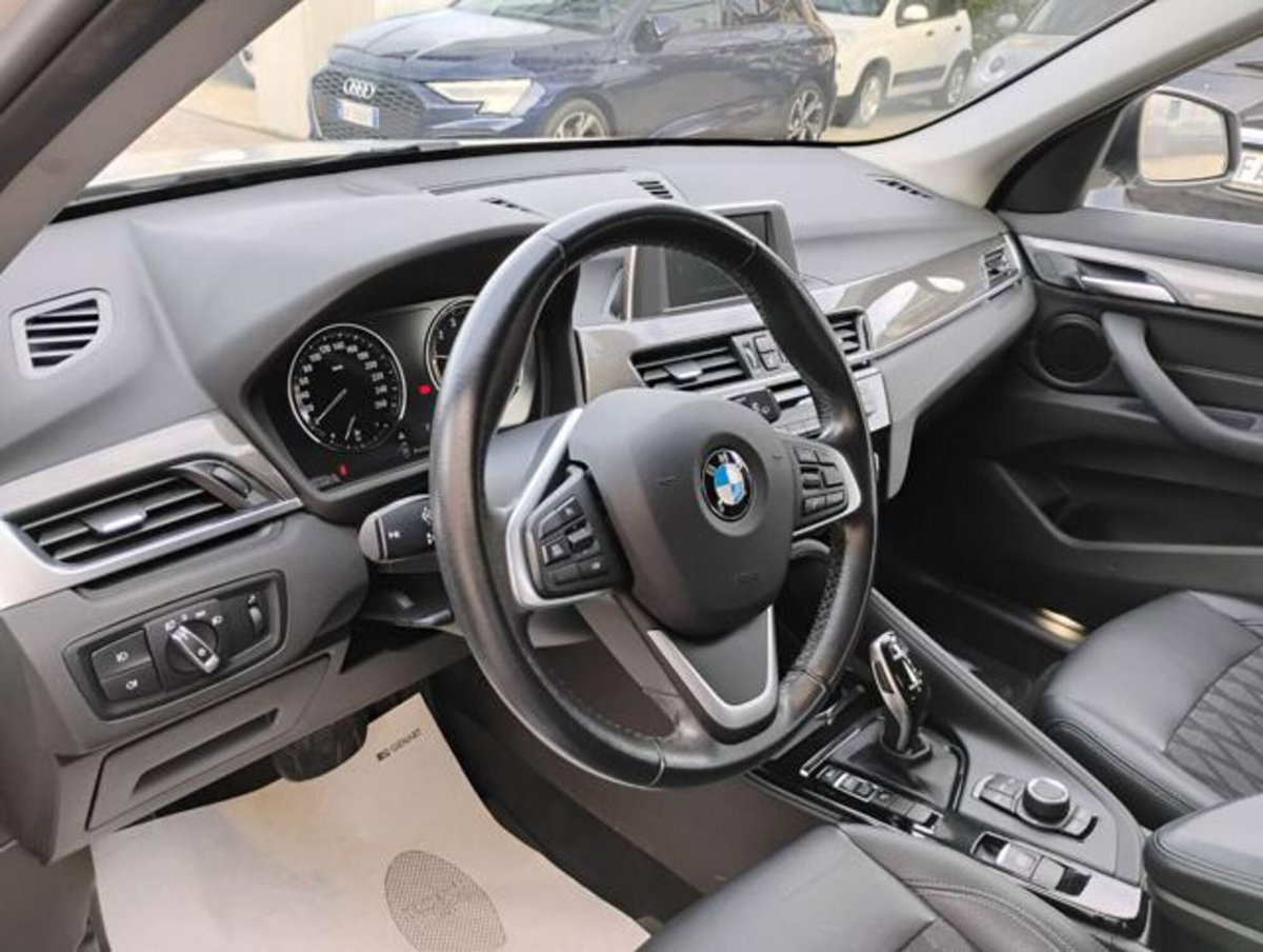 BMW X1 sDrive18i xLine (10)
