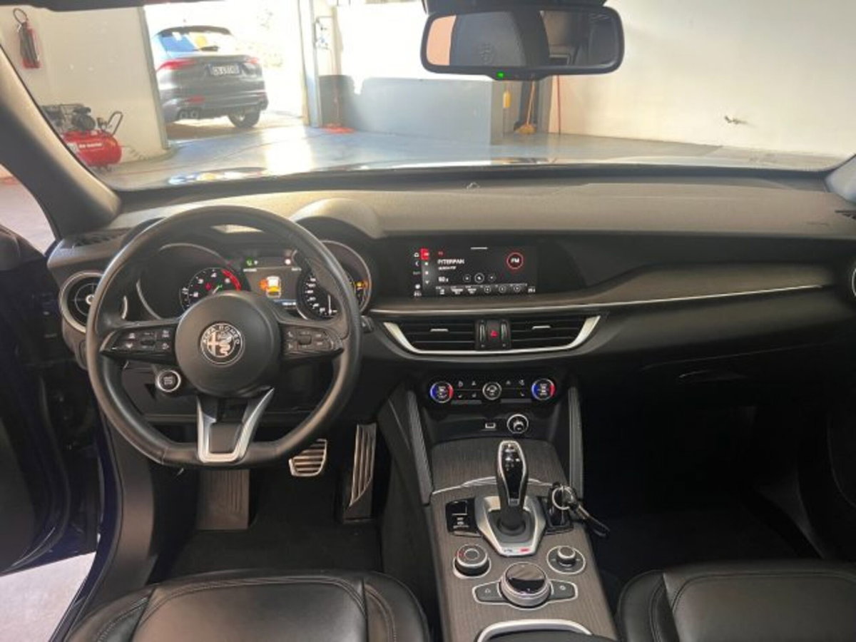 Alfa Romeo Stelvio Stelvio 2.2 Turbodiesel 210 CV AT8 Q4 Ti (11)