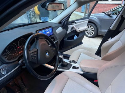 BMW X3 xDrive20i Futura (8)