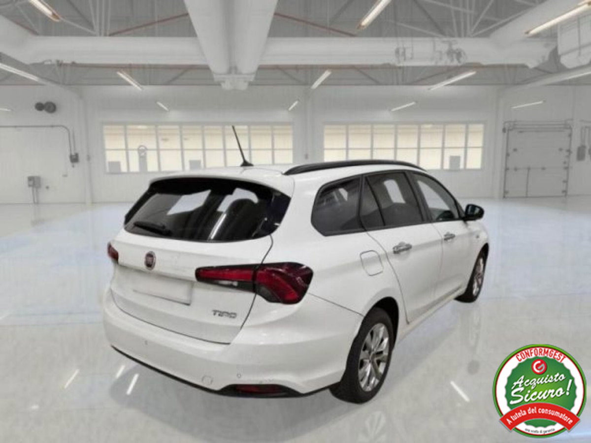 Fiat Tipo Station Wagon Tipo 1.4 T-Jet 120CV SW Easy (2)
