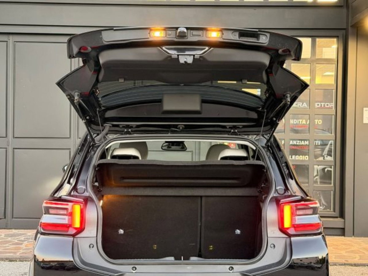 Citroen C3 1.2 turbo Max 100cv s&s (6)