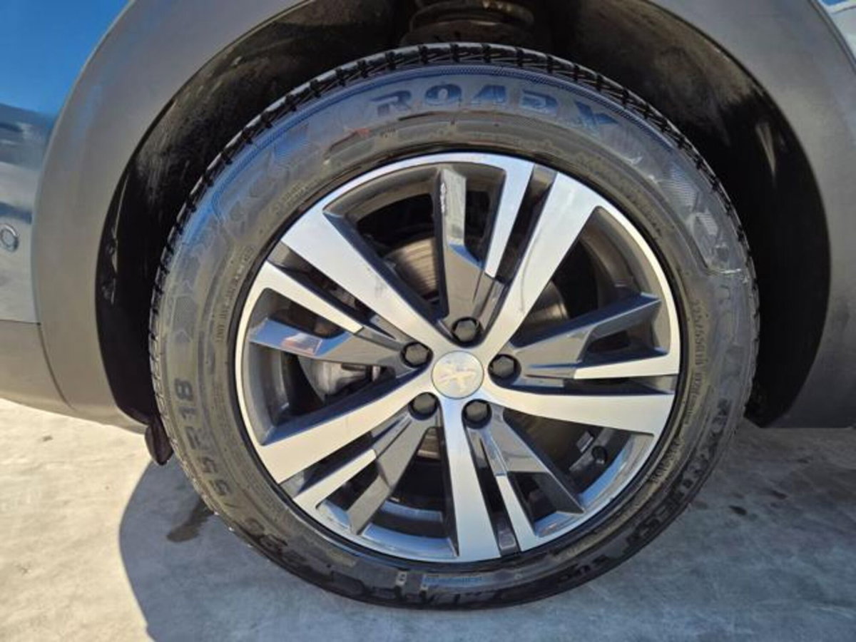 Peugeot 3008 BlueHDi 130 S&S EAT8 Allure Pack (20)