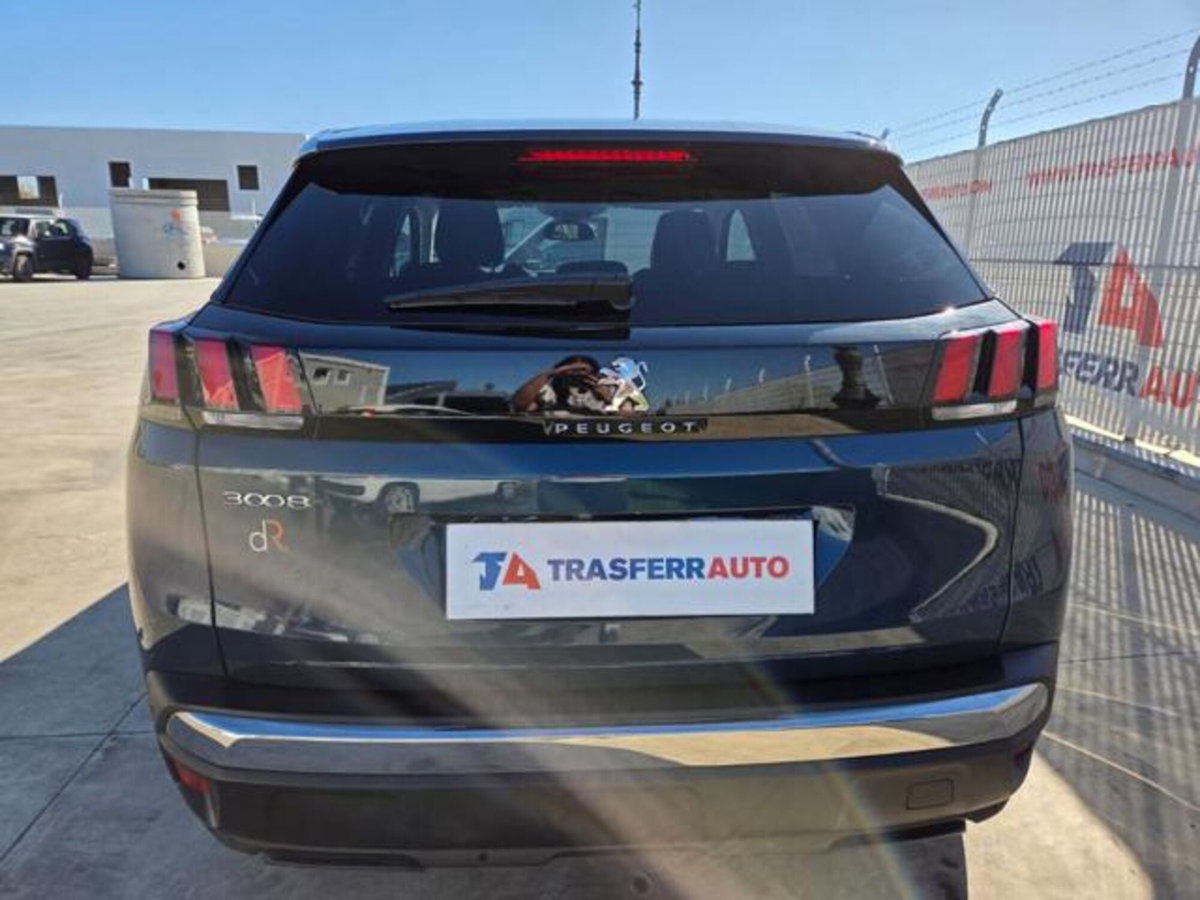 Peugeot 3008 BlueHDi 130 S&S EAT8 Allure Pack (4)