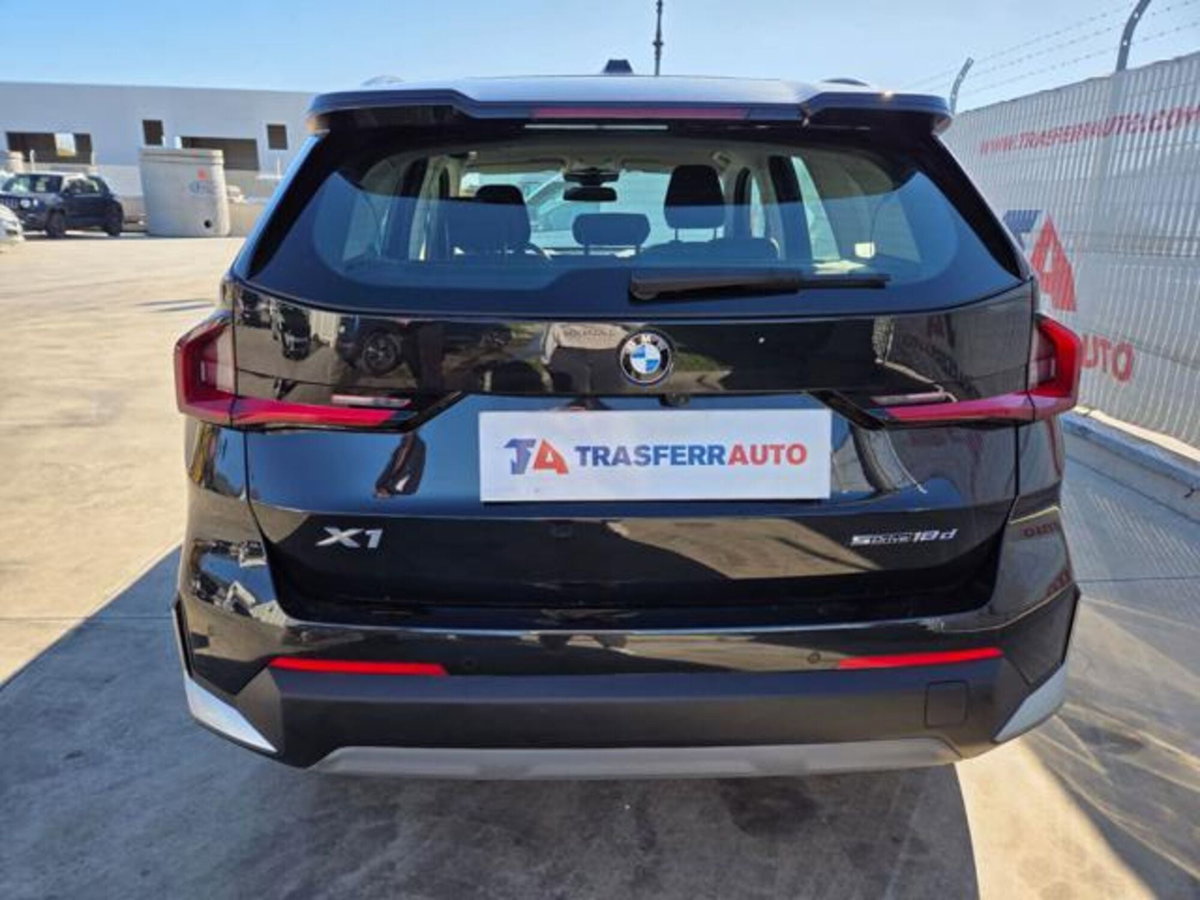 BMW X1 sDrive 18d Msport (4)