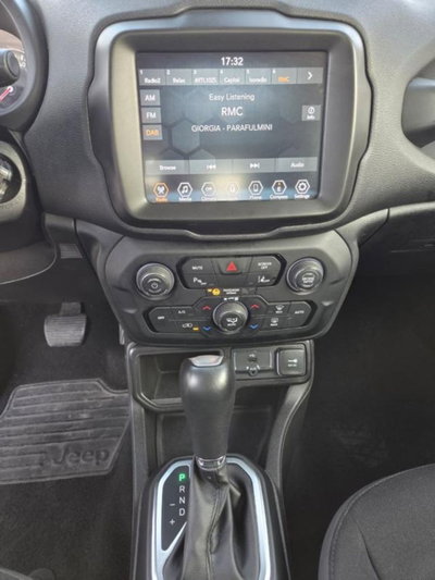 Jeep Renegade 1.5 Turbo T4 MHEV Limited (12)